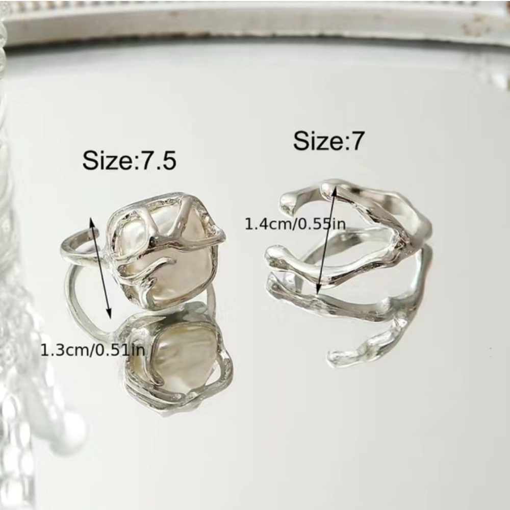 Elegant Pearl and Gold Open Women's Ring - Picture 4 of 4